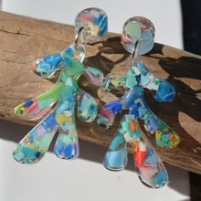 Load image into Gallery viewer, Coral Earrings