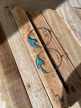 Load image into Gallery viewer, Wave Hoop Earrings