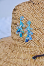 Load image into Gallery viewer, Coral Earrings