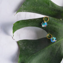 Load image into Gallery viewer, CocoCay Minimalist Hexagon Earrings