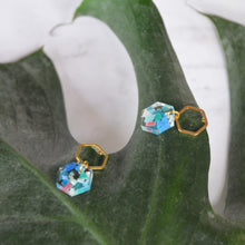 Load image into Gallery viewer, CocoCay Minimalist Hexagon Earrings