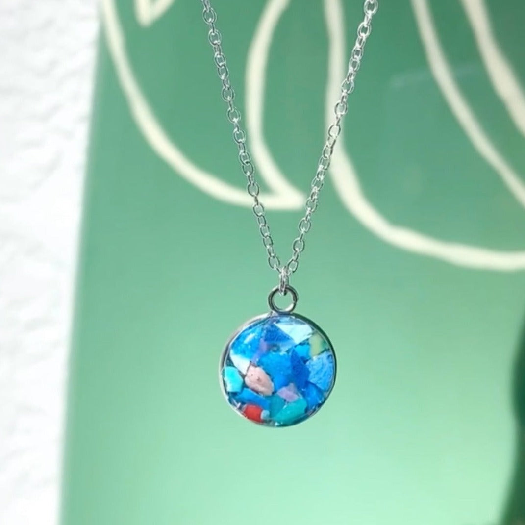 Mako Necklace – Ocean Plastics