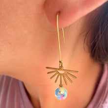 Load image into Gallery viewer, Eleuthera Dangle Earrings
